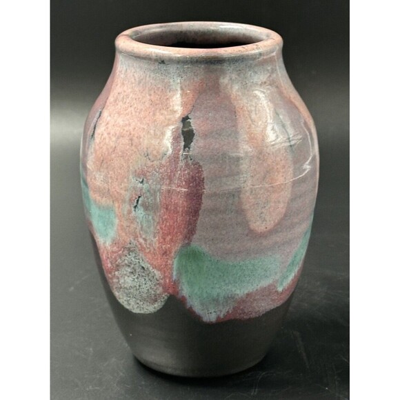 Krueger Pottery Abstract Purple Pink Blue Gloss Finished Vase Signed 6.75 inches - Picture 6 of 7